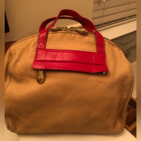 Pour La Victoire Leather Handbag - Picture 3 of 9